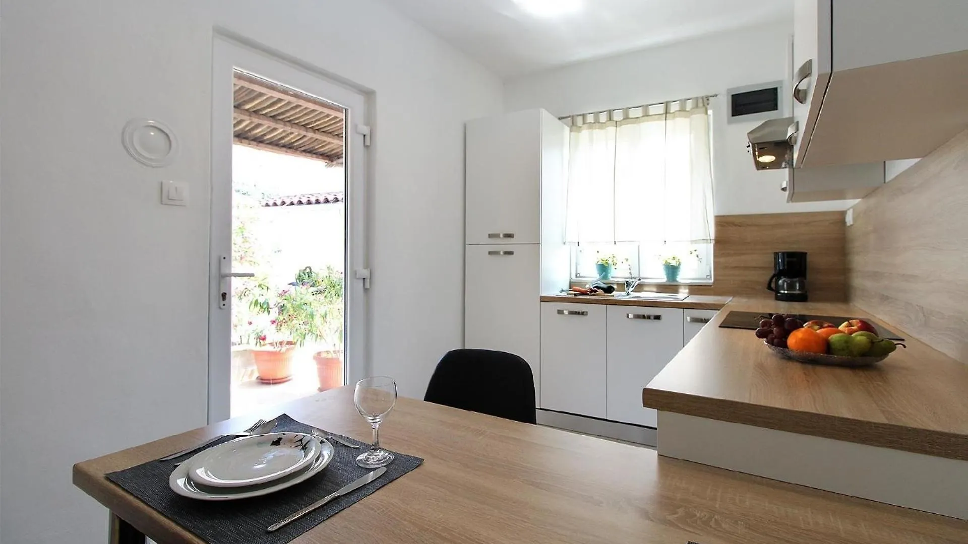 Apartment Ferienwohnung Fuer 4 Personen Ca 45 Qm In Pula-Fondole, Istrien Istrische Riviera